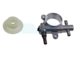 Pompe à Huile Pour Tronçonneuse Zenoah / Komatsu (284155112)